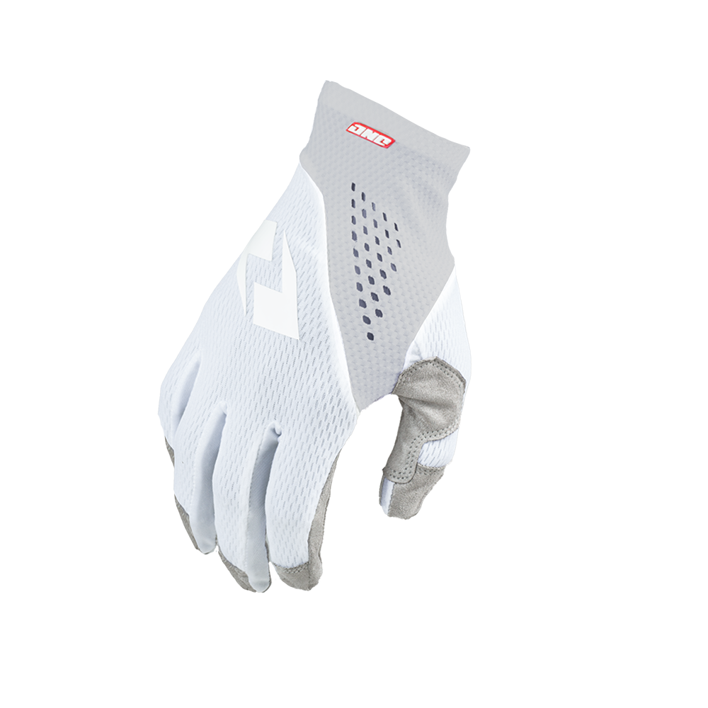 One Industries V-197 ICE white - Botos Motors Tuning