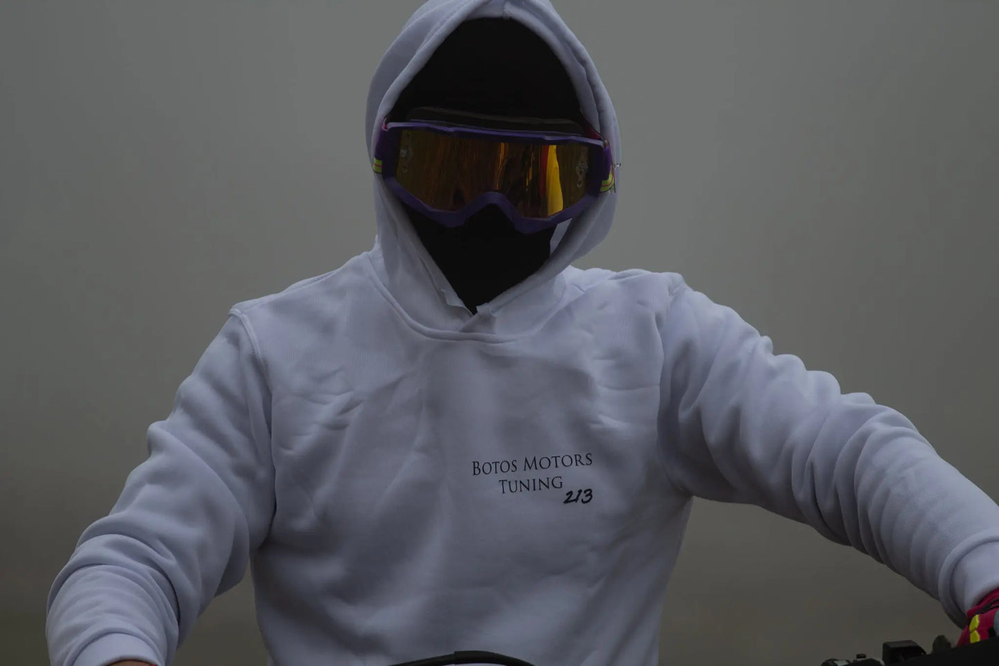 Fehér Botos Motors Tuning pulóverS