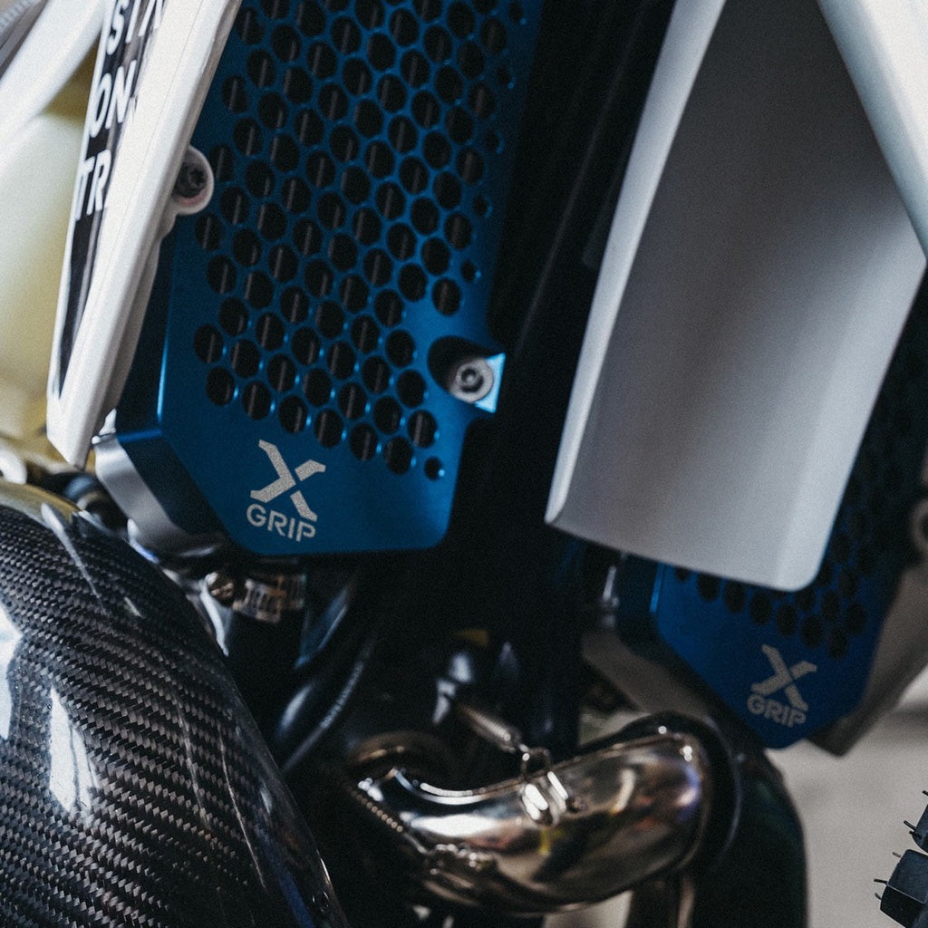 X-GRIP hűtővédő KTM-Husqvarna-GasGas több színben - Botos Motors Tuning