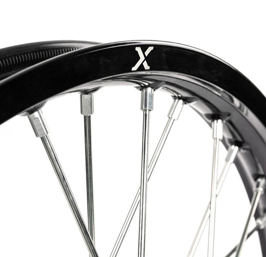X-GRIP első 21' komplett kerék  V1 (több színben) - Botos Motors Tuning